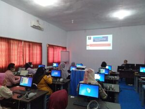 Prodi Informatika Unihaz adakan Workshop “Pengembangan Media Pembelajaran Konseling Berbasis Teknologi Informasi dan Komputer (TIK)”